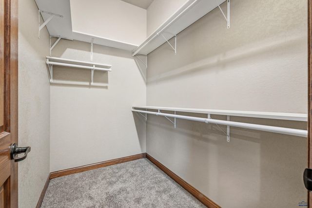 321 DUNBAR CT, Rapid City, SD 57701
