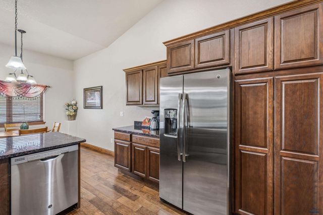 321 DUNBAR CT, Rapid City, SD 57701