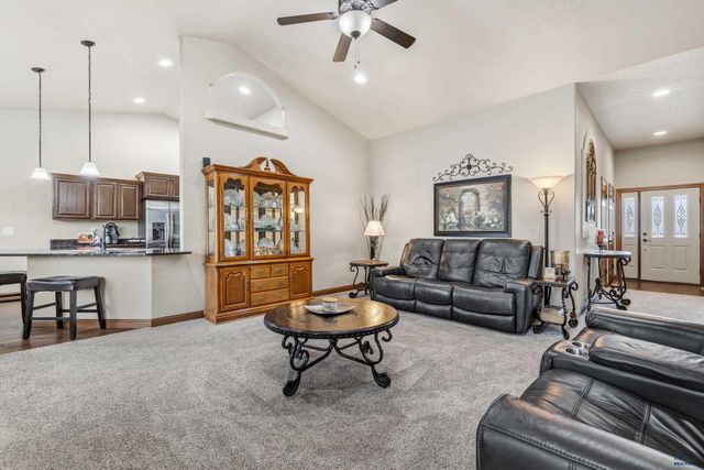 321 DUNBAR CT, Rapid City, SD 57701