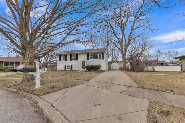 215 Glencove Drive, Michigan City, IN 46360