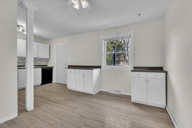 215 Glencove Drive, Michigan City, IN 46360