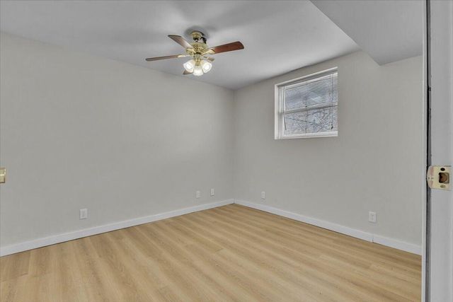 215 Glencove Drive, Michigan City, IN 46360