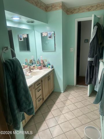 1013 Bay Avenue, Toms River, NJ 08753