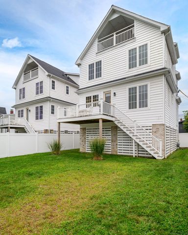 1033 Reef Road, Fairfield, CT 06824