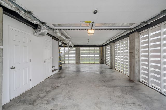 1033 Reef Road, Fairfield, CT 06824