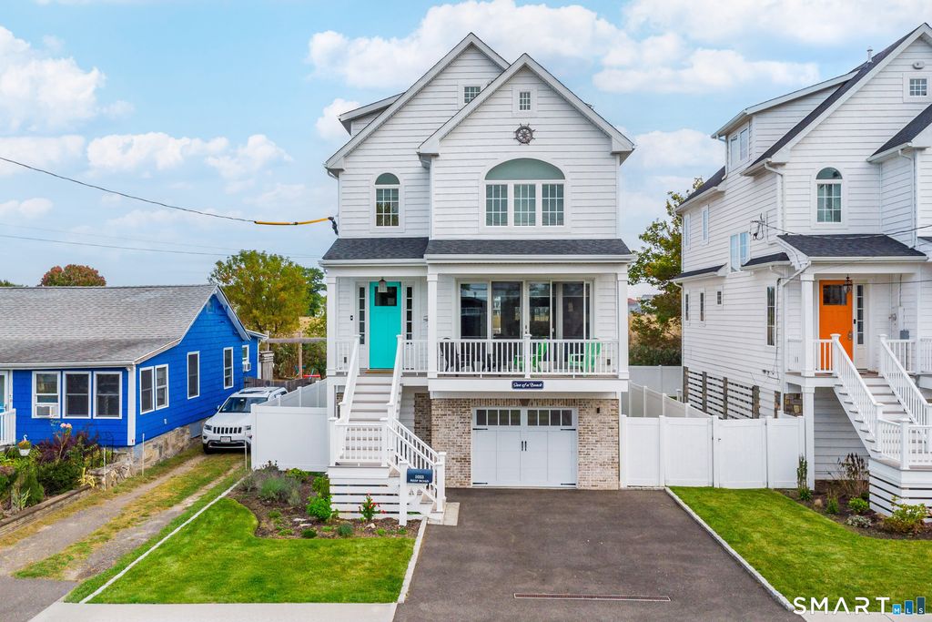 1033 Reef Road, Fairfield, CT 06824