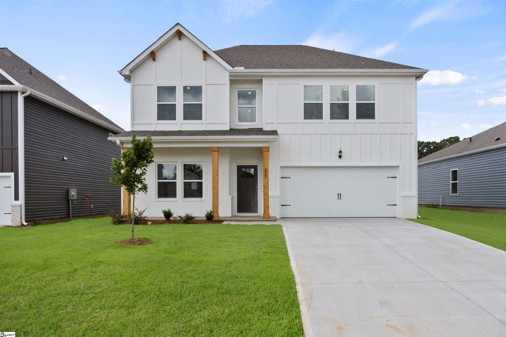 608 Silver Fir Street, Piedmont, SC 29673