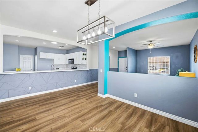 4121 W Avenue J6, Lancaster, CA 93536