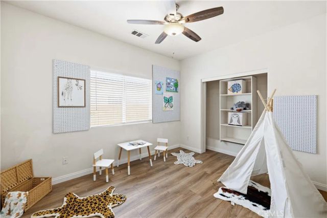 4121 W Avenue J6, Lancaster, CA 93536