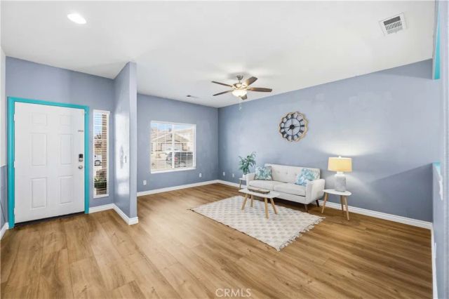 4121 W Avenue J6, Lancaster, CA 93536
