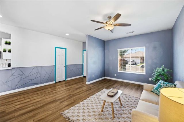 4121 W Avenue J6, Lancaster, CA 93536