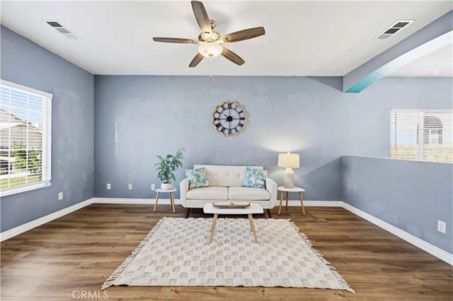 4121 W Avenue J6, Lancaster, CA 93536