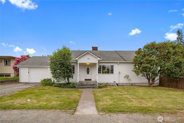 1623 Palm Avenue, Everett, WA 98203
