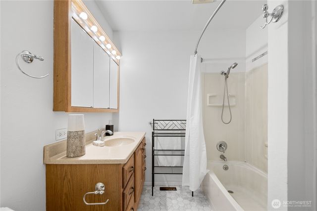 1623 Palm Avenue, Everett, WA 98203