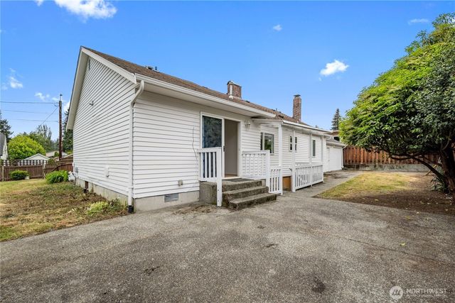 1623 Palm Avenue, Everett, WA 98203