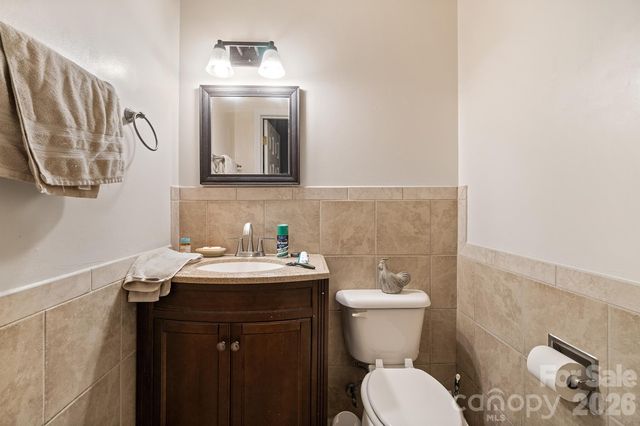 525 Kelly Avenue, Mooresville, NC 28115