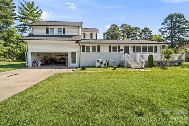 525 Kelly Avenue, Mooresville, NC 28115