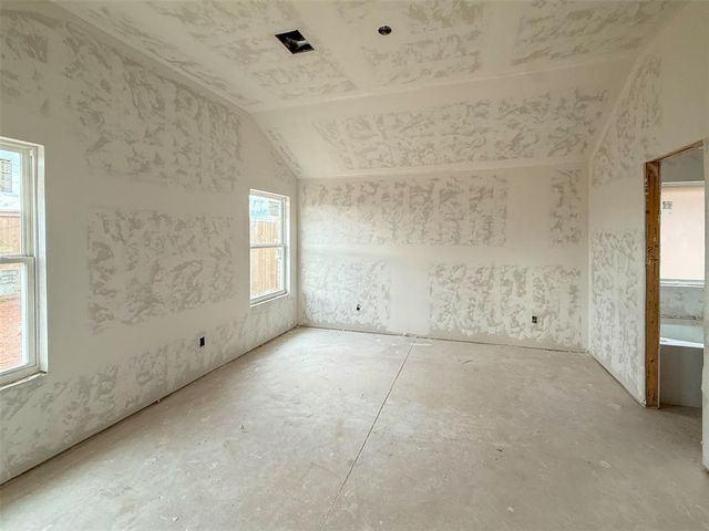 11604 SW 15th Terrace, Yukon, OK 73099