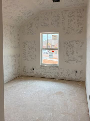 11604 SW 15th Terrace, Yukon, OK 73099