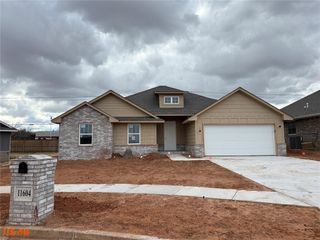 11604 SW 15th Terrace, Yukon, OK 73099