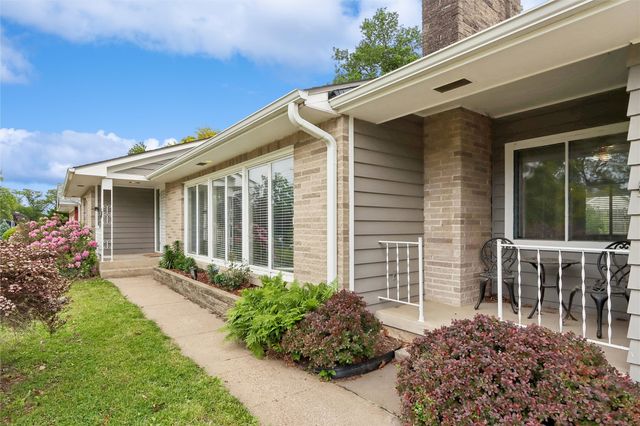1241 29th Street NE, Cedar Rapids, IA 52402
