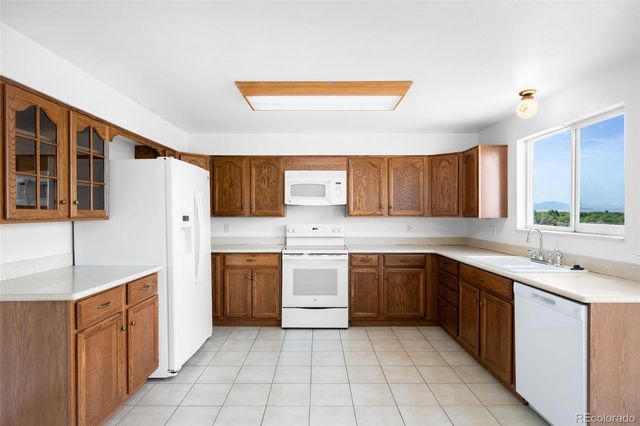 9295 W 77th Drive, Arvada, CO 80005