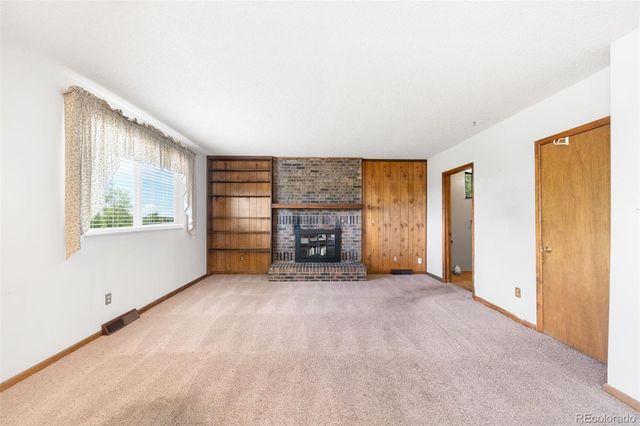 9295 W 77th Drive, Arvada, CO 80005