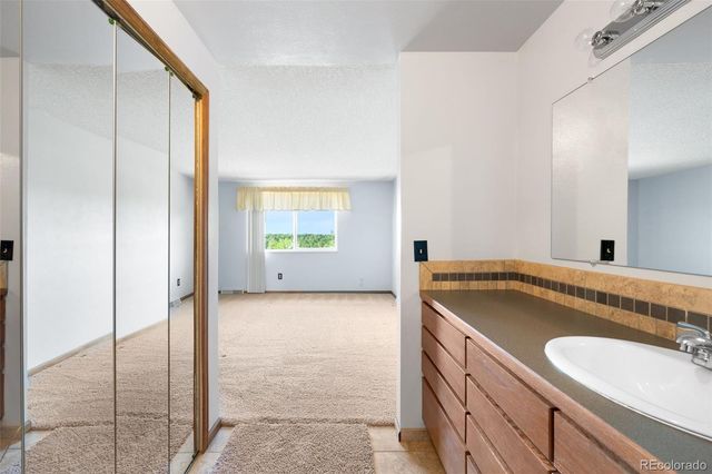9295 W 77th Drive, Arvada, CO 80005