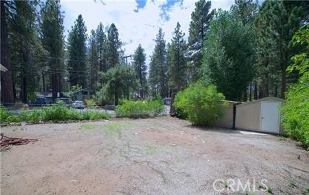 Image 19 of property listing at 382 Knight, Big Bear Lake, CA 92315