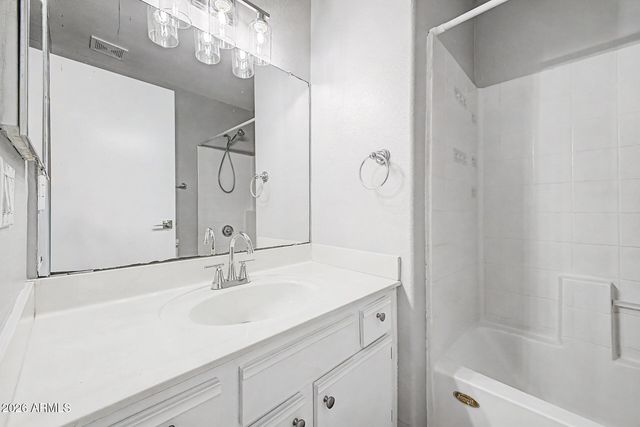 860 N MCQUEEN Road 1114, Chandler, AZ 85225