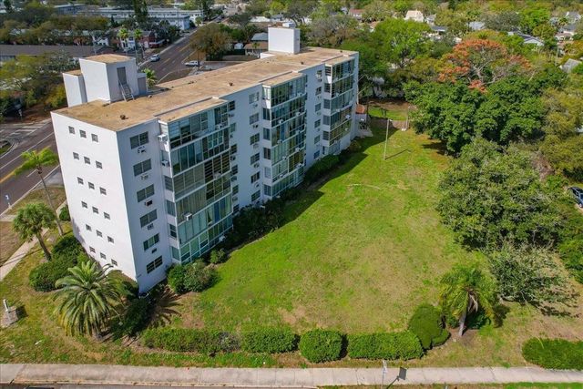 200 N BETTY LANE 1C, Clearwater, FL 33755