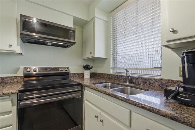 200 N BETTY LANE 1C, Clearwater, FL 33755