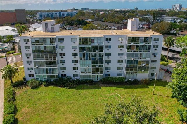 200 N BETTY LANE 1C, Clearwater, FL 33755