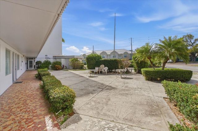 200 N BETTY LANE 1C, Clearwater, FL 33755