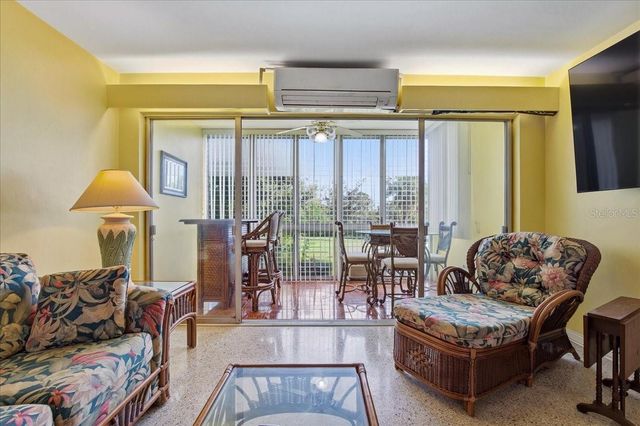 200 N BETTY LANE 1C, Clearwater, FL 33755