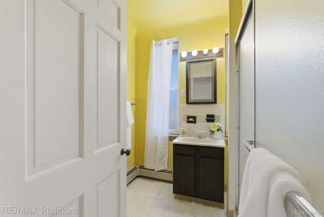 11180 Spencer Road, Brighton Township, MI 48114