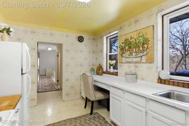 11180 Spencer Road, Brighton Township, MI 48114