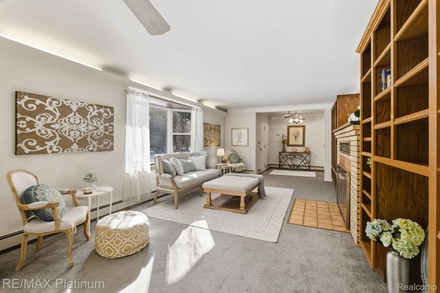 11180 Spencer Road, Brighton Township, MI 48114