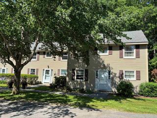 4 Wolfeboro Common # 4, Wolfeboro, NH 03894