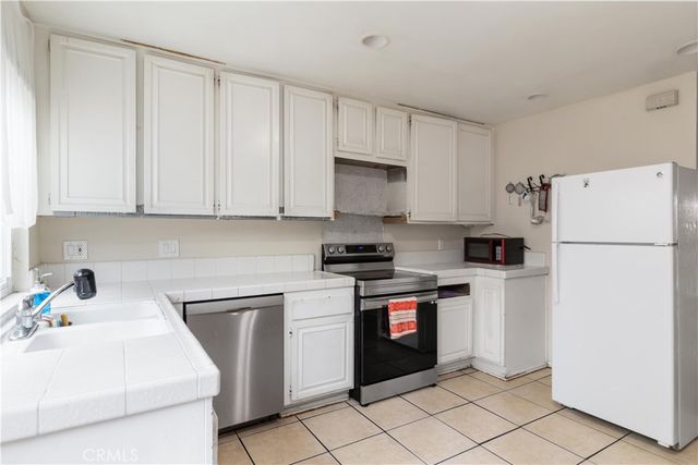 3425 Highwood Court 146, Simi Valley, CA 93063