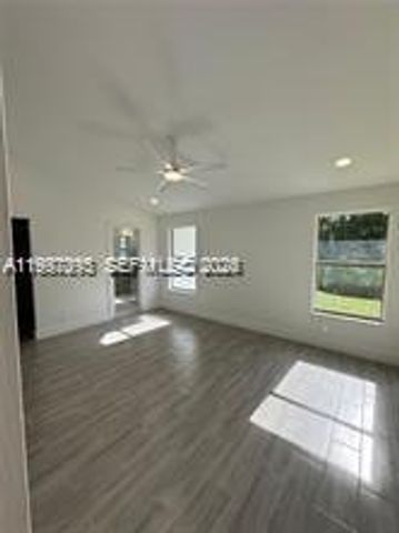 427 SW 169th Terrace, Weston, FL 33326