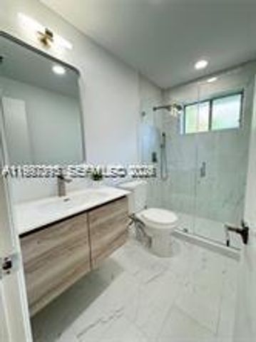 427 SW 169th Terrace, Weston, FL 33326