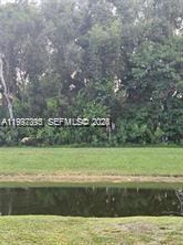 427 SW 169th Terrace, Weston, FL 33326