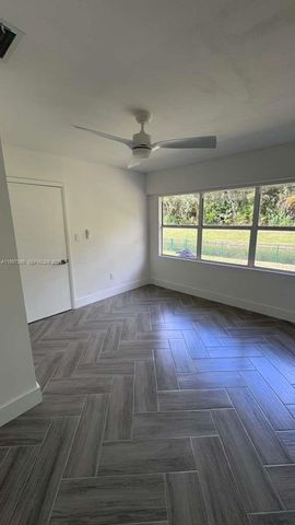427 SW 169th Terrace, Weston, FL 33326