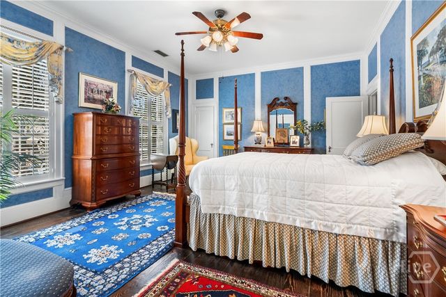 34 E 50th Street, Savannah, GA 31405