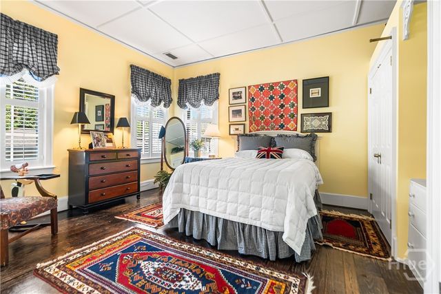 34 E 50th Street, Savannah, GA 31405