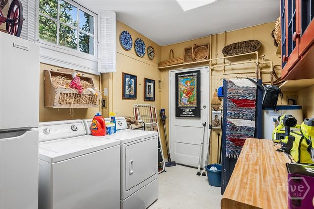 34 E 50th Street, Savannah, GA 31405