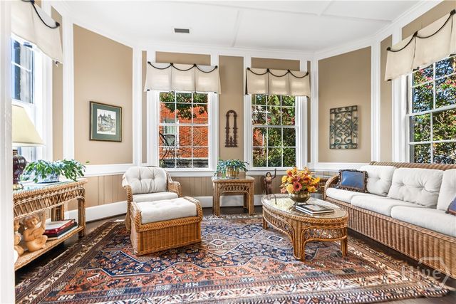 34 E 50th Street, Savannah, GA 31405