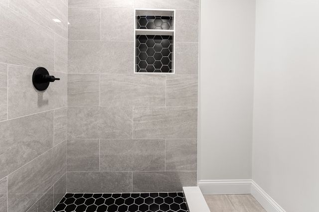 19 George St 3, Somerville, MA 02145