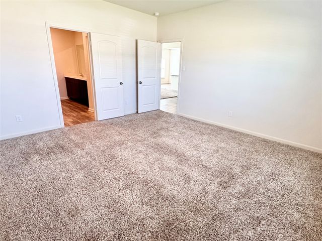 2409 Stillwater Drive, Ponder, TX 76259